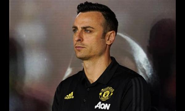 Dimitar Berbatov noemt de Man Utd-speler die hem dit seizoen 'zorgen' heeft bezorgd