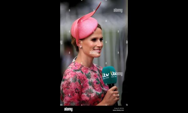 Francesca Cumani van ITV Racing levert brillen van topjockeys aan Keniaanse rijders