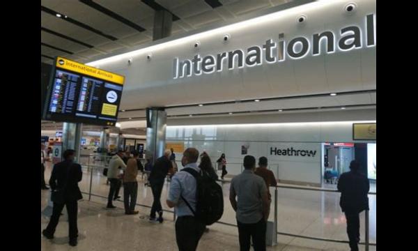 Hoe BA-vlucht van Heathrow naar Dubai moest terugkeren vanwege stinkende poep