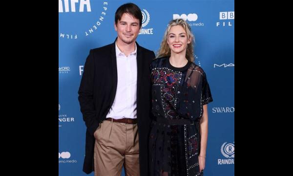 Josh Hartnett en Tamsin Egerton trouwen in privéceremonie na een romance van tien jaar