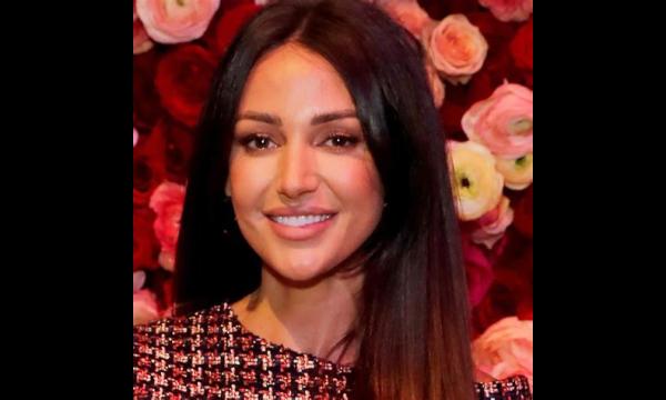 Michelle Keegan's 'prachtige' wintertrui van £ 32 wordt snel opgepakt