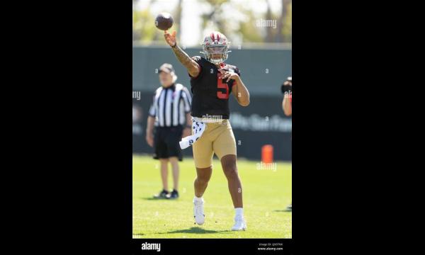 San Francisco 49ers quarterback Trey Lance geeft toe dat het "niet goed voelt".