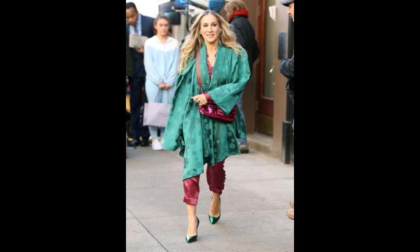 Sarah Jessica Parker stelde zich een verpleegbeenblessure voor terwijl ze And Just Like That filmde