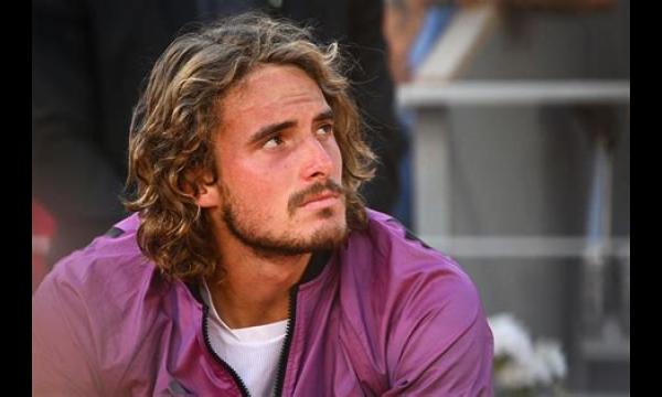 Stefanos Tsitsipas doet een hilarisch aanbod van Margot Robbie na voortgang op de Australian Open